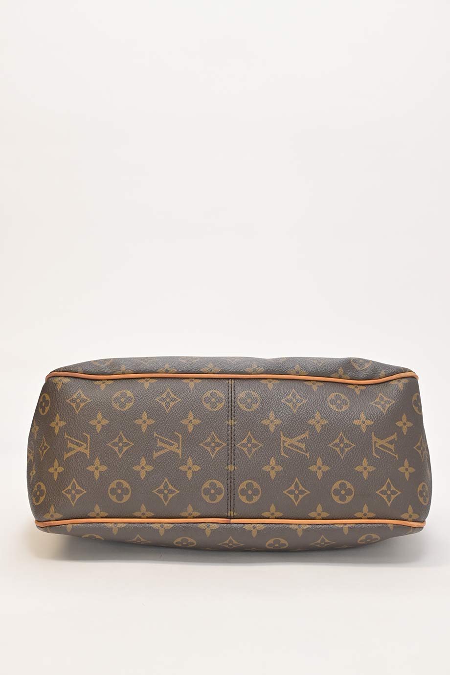 u4852_wb6040_louis_vuitton_4.jpg