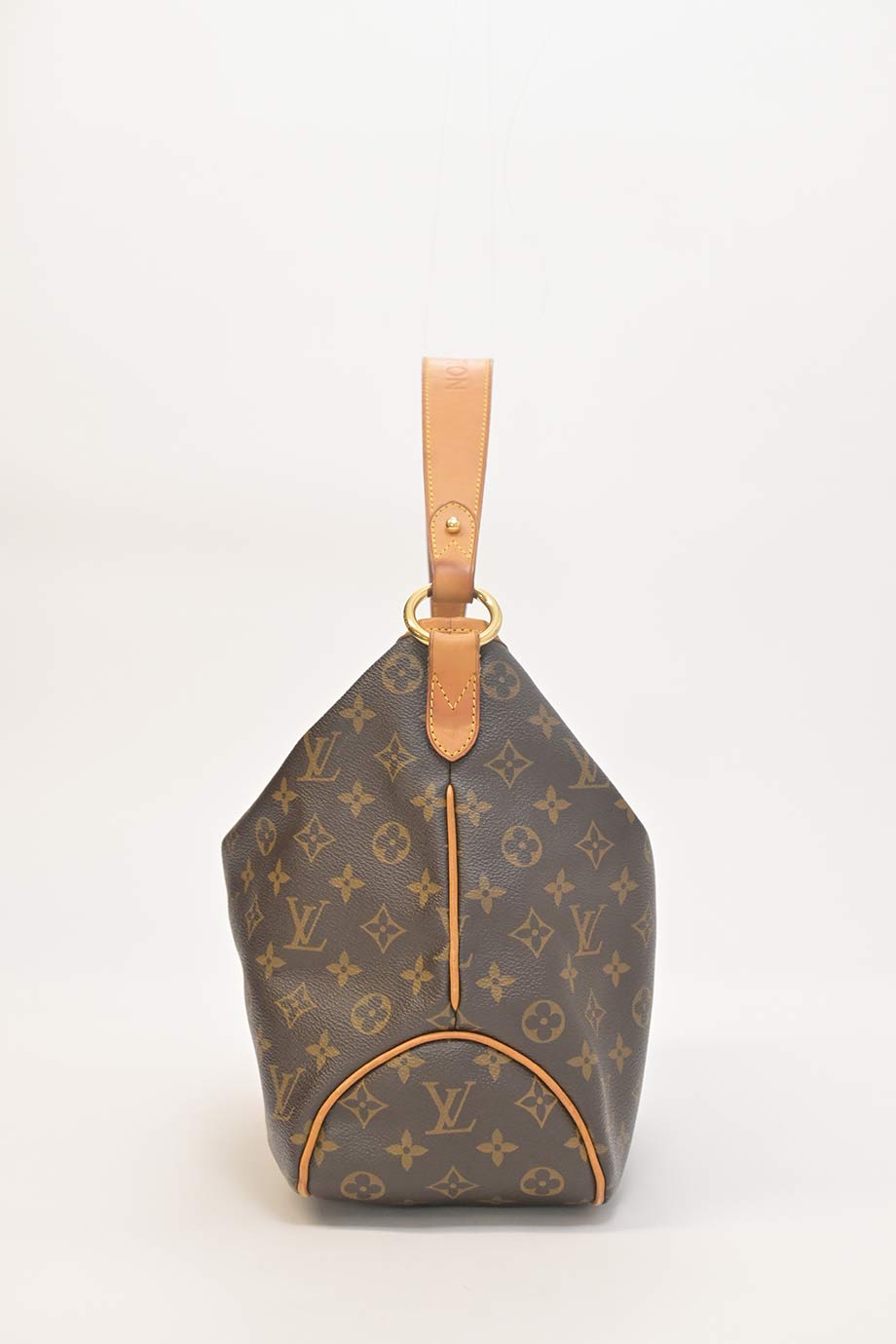 u4852_wb6040_louis_vuitton_5.jpg