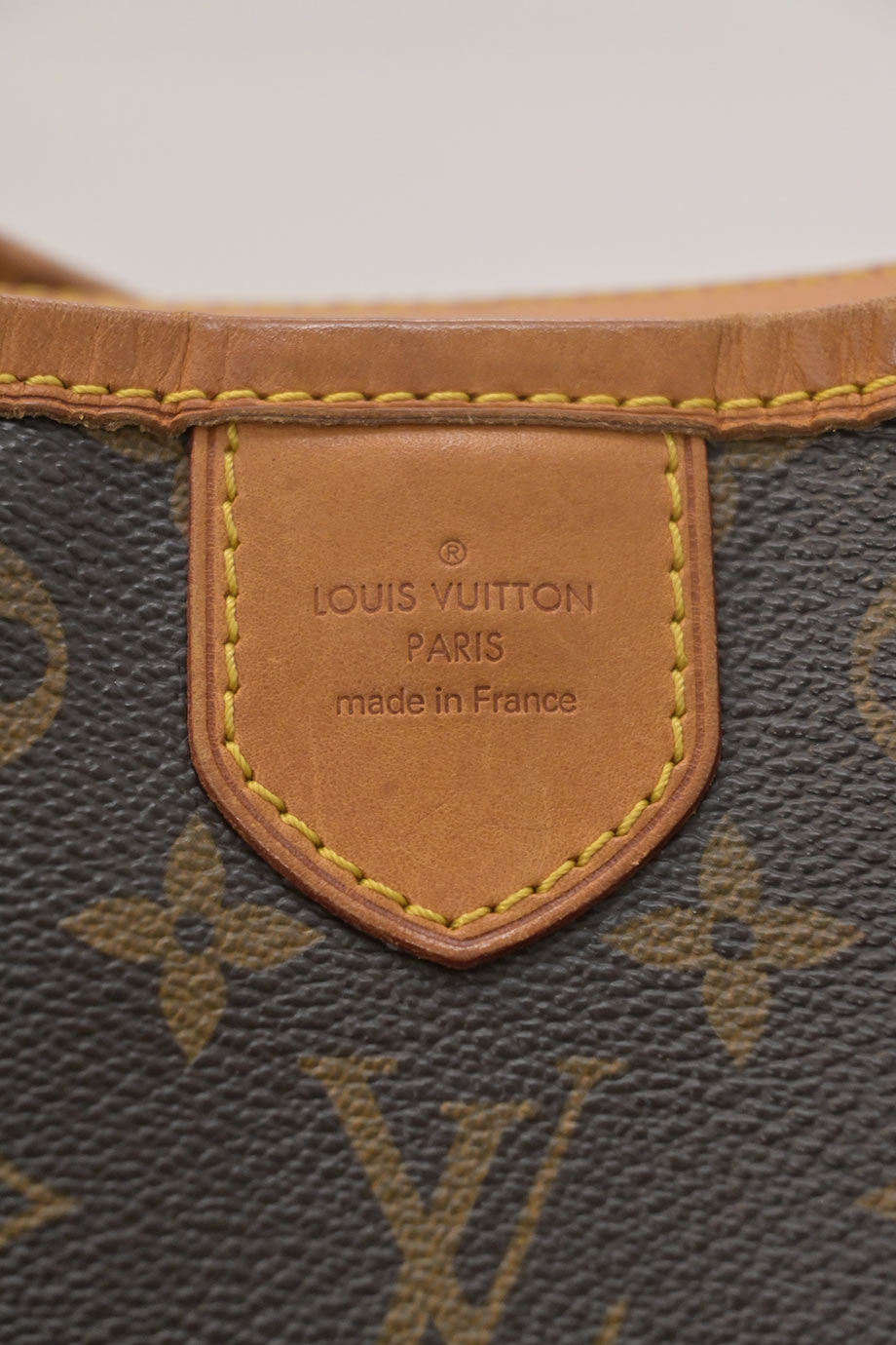 u4852_wb6040_louis_vuitton_7.jpg