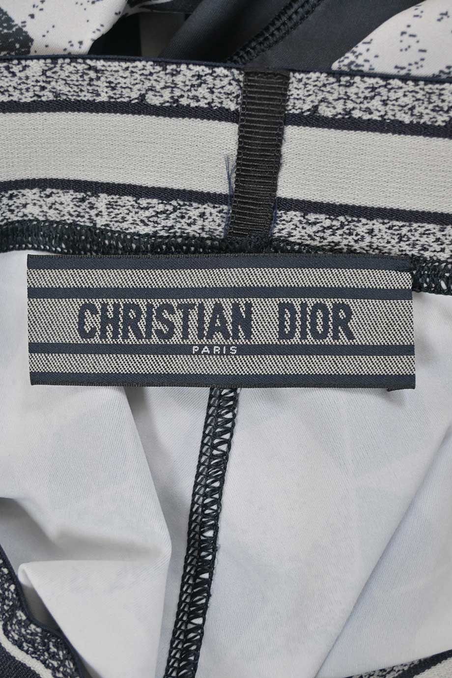 u4857_ww37346_christian_dior_4.jpg