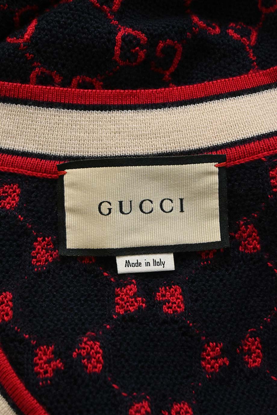 u4912_ww37822_gucci_4.jpg