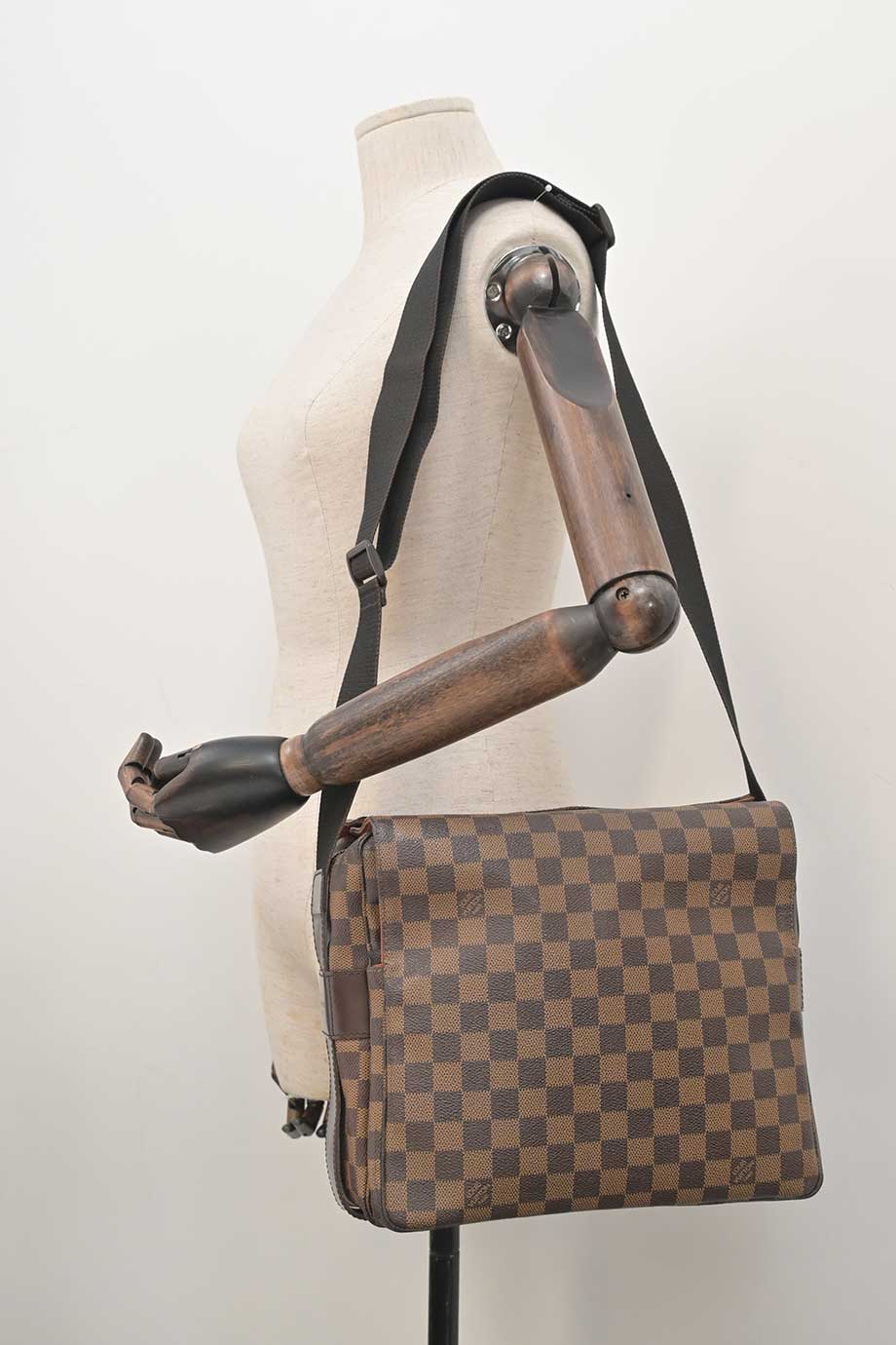 u4925_wb6111_louis_vuitton_6.jpg