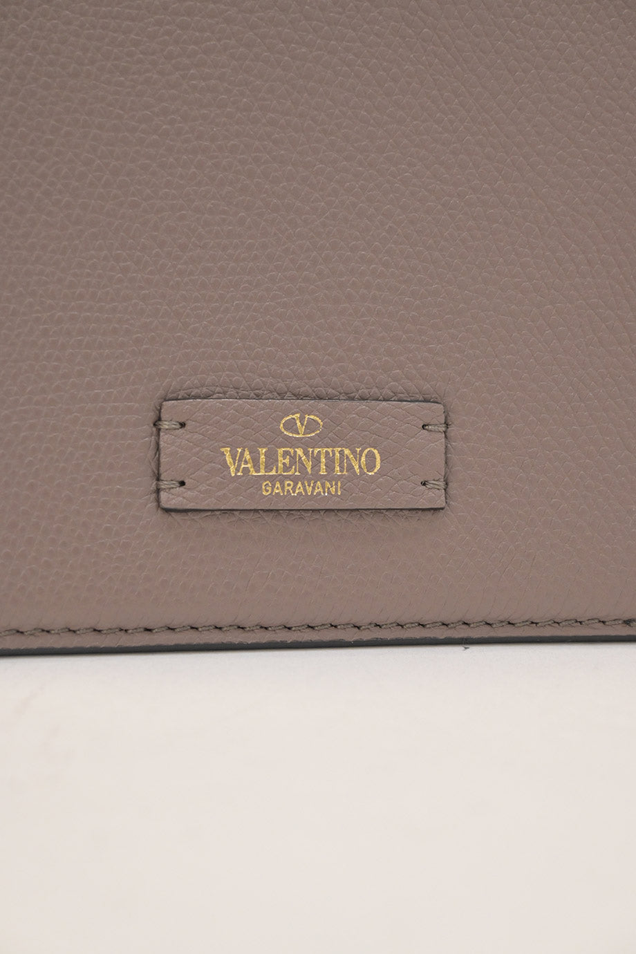 u4925_wb6126_valentino_7.jpg