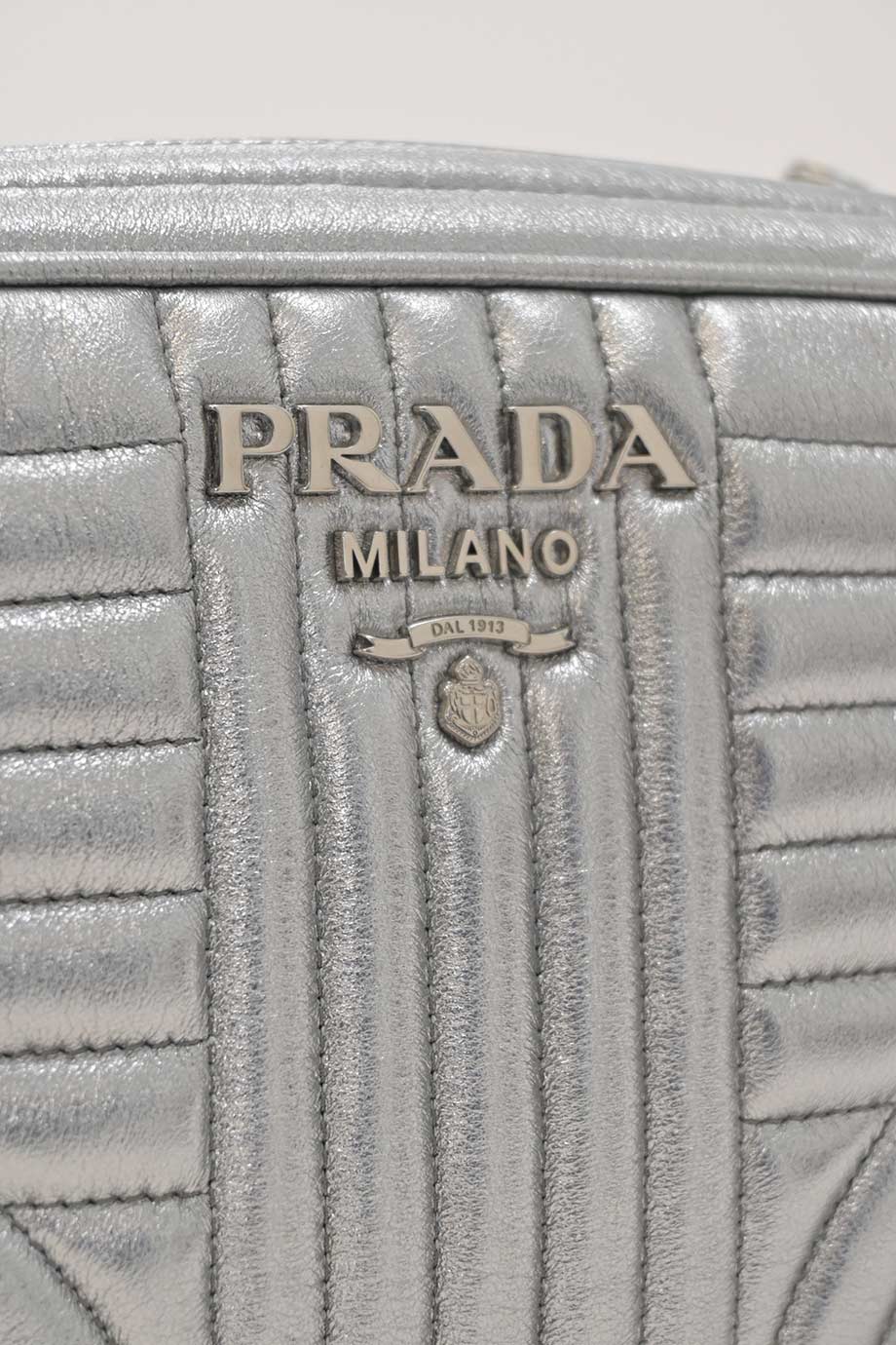 u4925_wb6143_prada_7.jpg