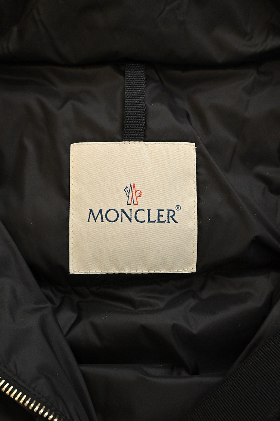 u4950_ww38086_moncler_3.jpg