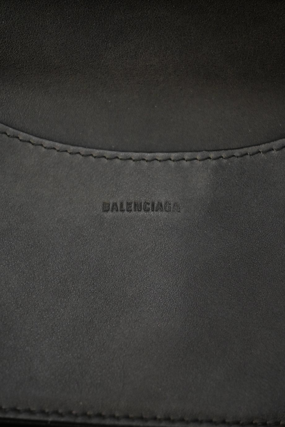 u4956_wb6153_balenciaga_11.jpg