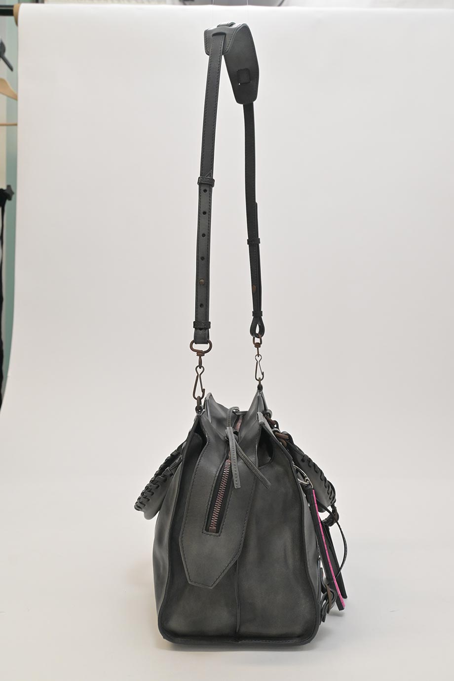 u4956_wb6153_balenciaga_3.jpg