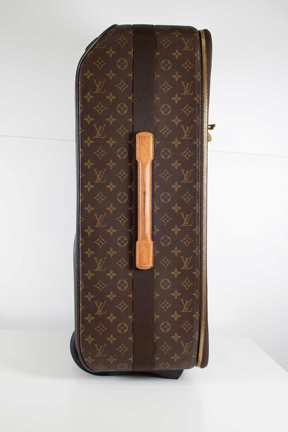 wb3476_louis_vuitton_2.jpg